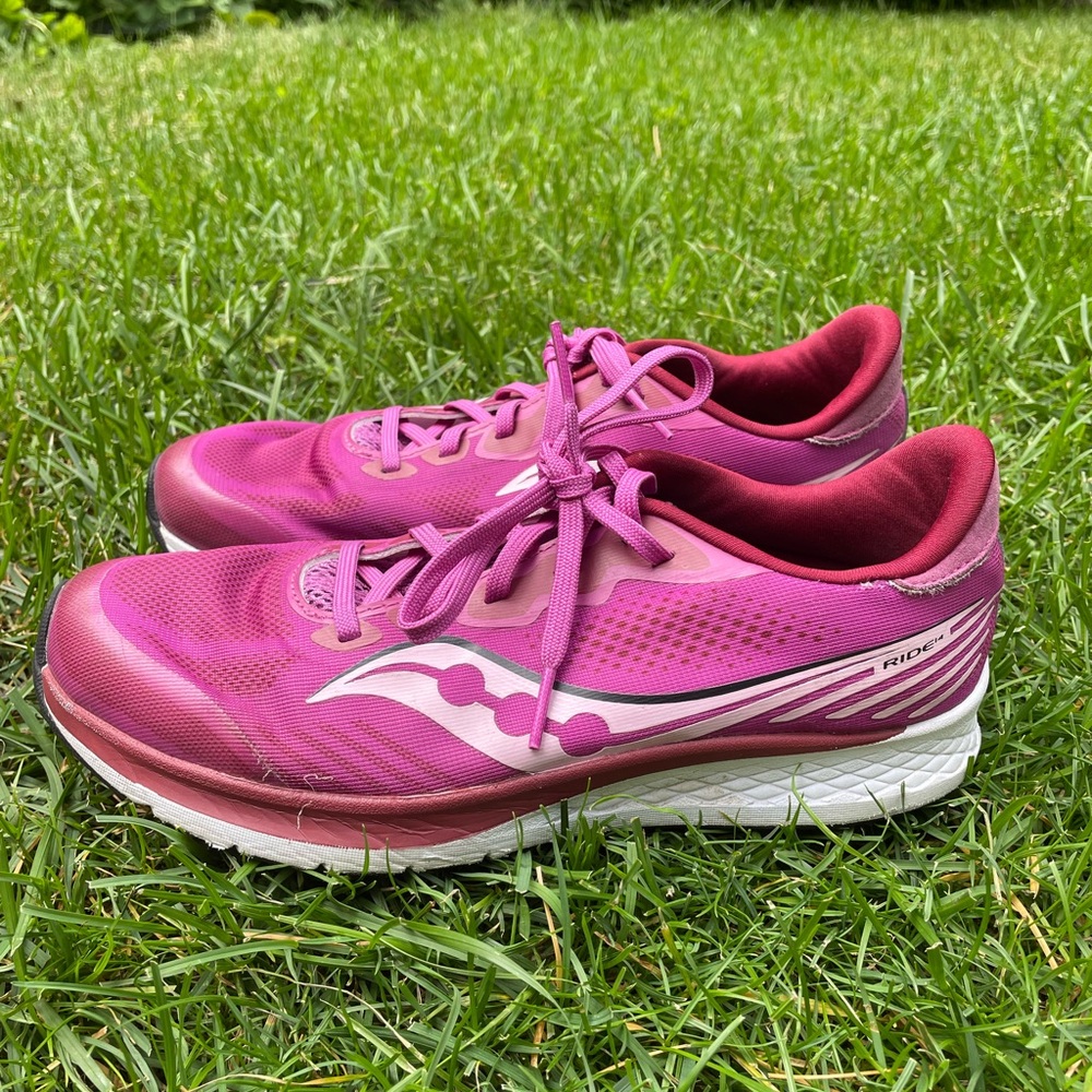 Saucony Women's Fuchsia Athletic Shoes